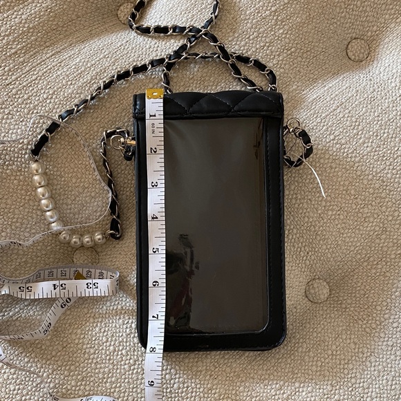 Badgley Mischka Black Quilted Phone Case with Pearl Accents - Picture 4 of 6